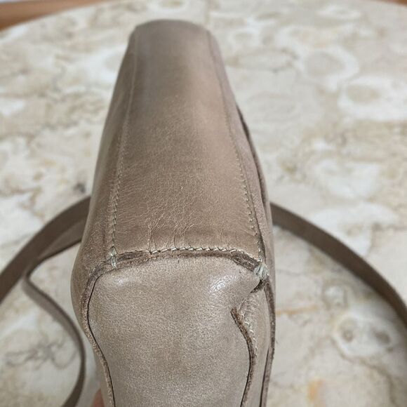 Roots Leather Crossbody Bag - Picture 11 of 16